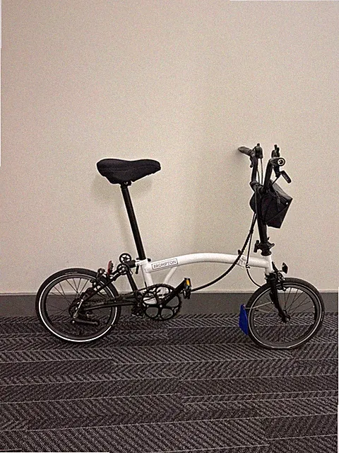Brompton C -Line 6 speed, Matte White (Black Edition) with Upgrades and Suitcase